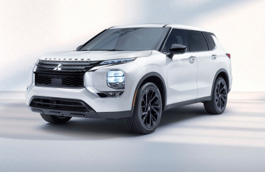 Mitsubishi Outlander IV 2021-н.в. (7 мест)